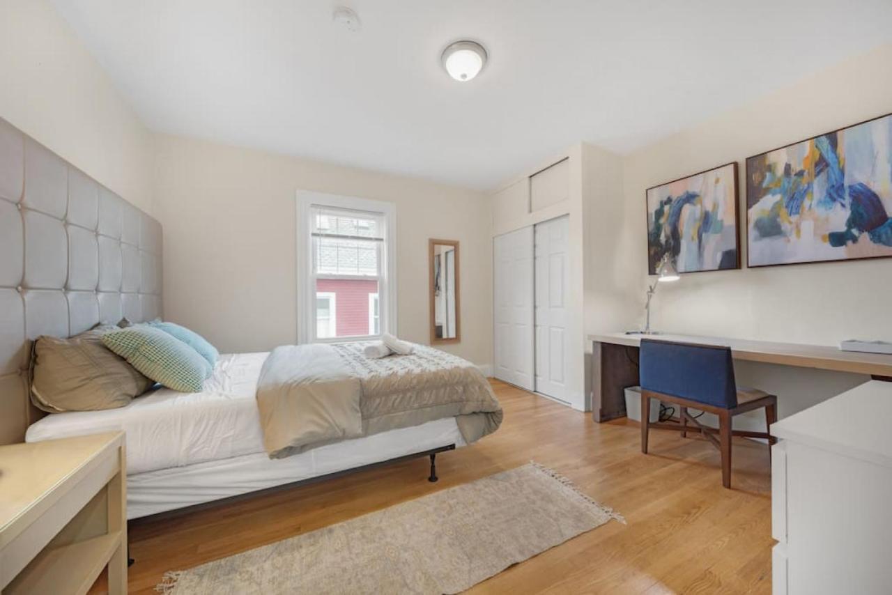 5Br 2Bh Bright & Spacious Apt In Brighton Boston Exteriör bild